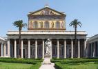 Базилика Сан-Паоло-фуори-ле-Мура в городе Рим в Италии